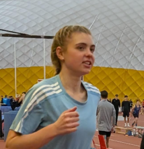 Přečtete si více ze článku Johanová zaběhla 2000m pod 6min na veřejných závodech na Strahově